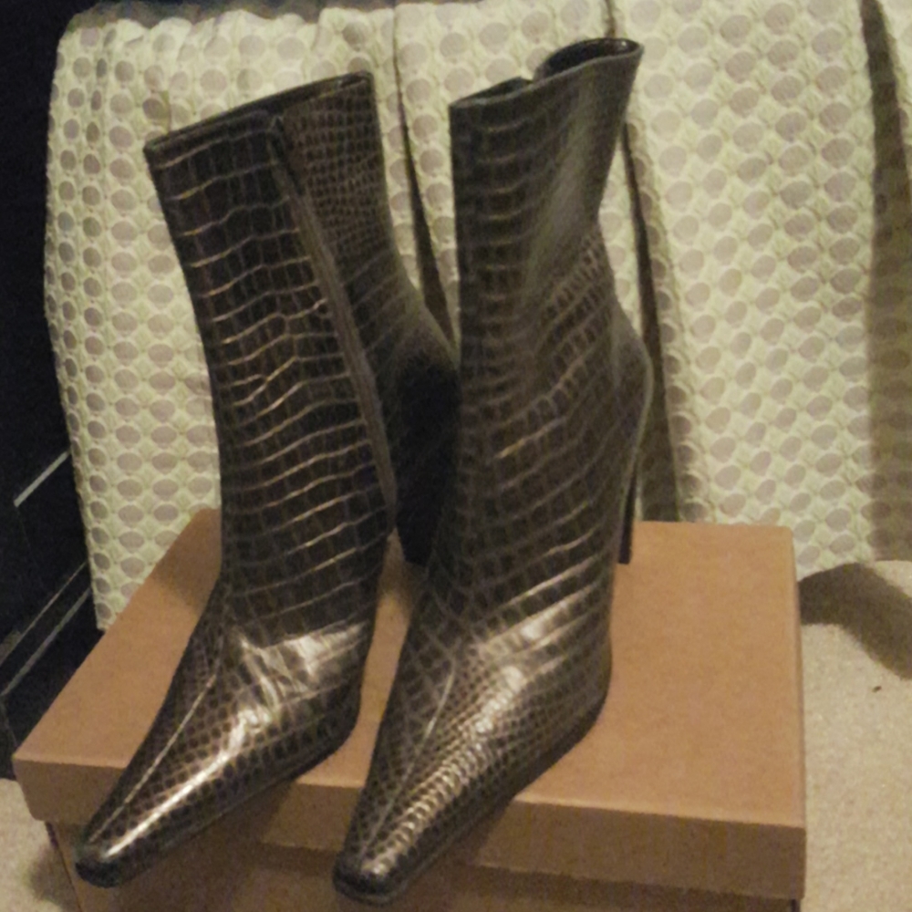 NINE WEST Women Boots - Picture 3 of 5